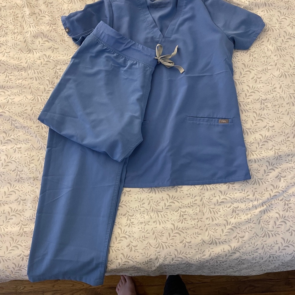 Scrubs